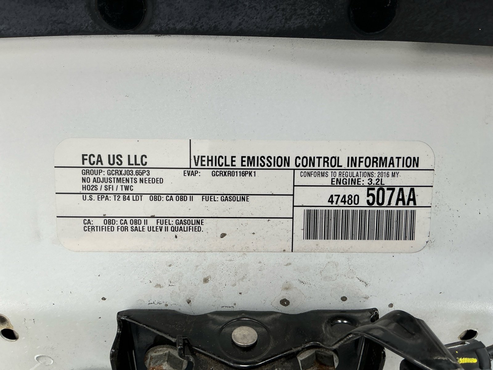 Used 2016 Jeep Cherokee Latitude w/ Safety/Convenience Group FWD image 21