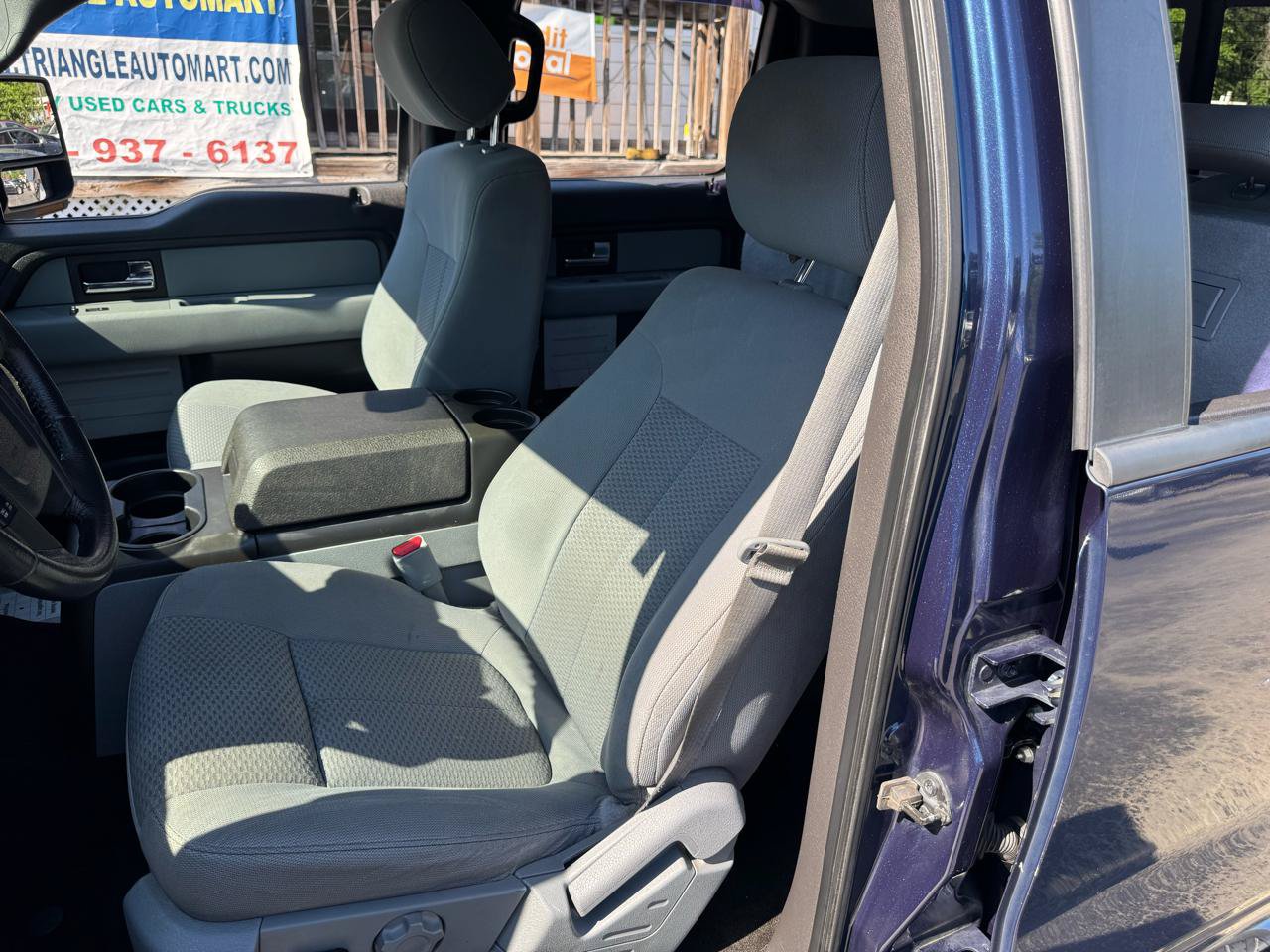 Used 2013 Ford F150 XLT w/ Luxury Equipment Group AWD/4WD image 22