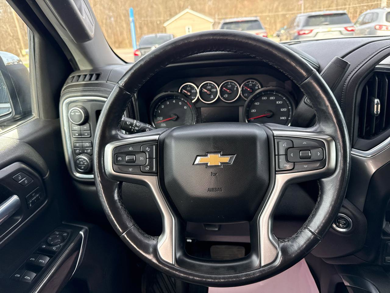 Used 2021 Chevrolet Silverado 1500 LTZ image 18