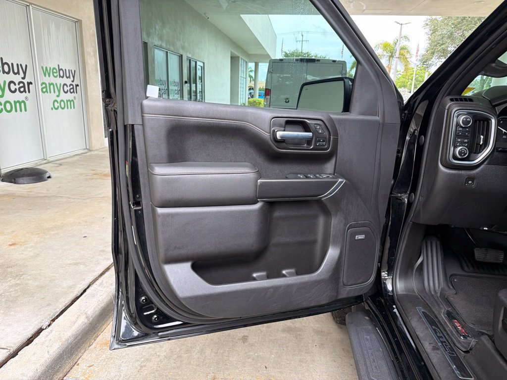 Used 2021 GMC Sierra 1500 AT4 w/ AT4 Premium Package AWD/4WD image 46