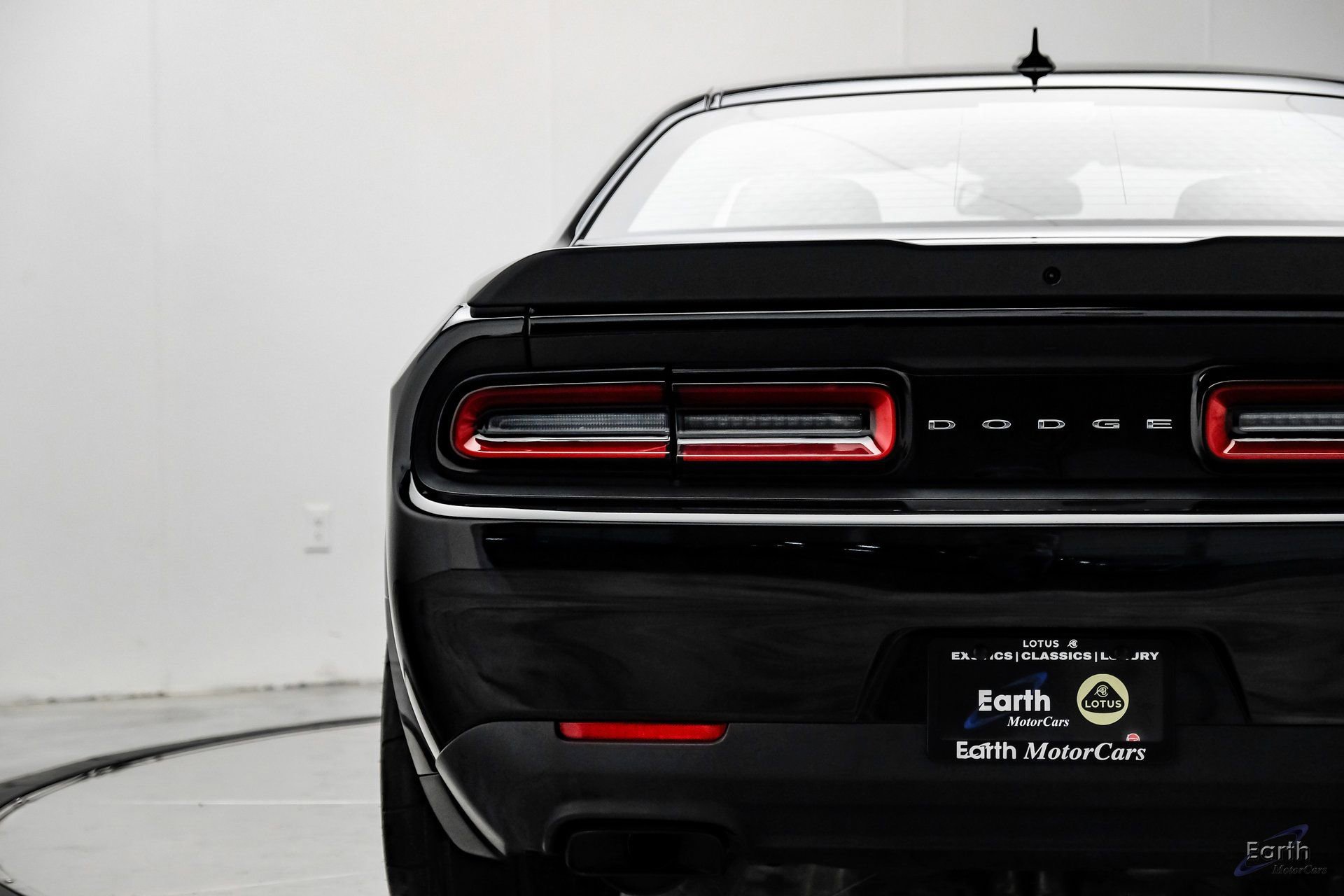 Used 2018 Dodge Challenger SRT Demon RWD image 16
