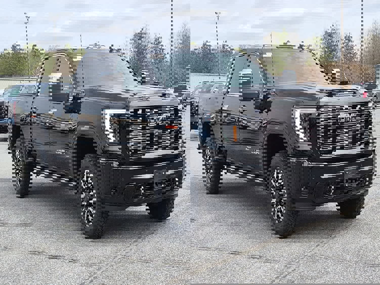 New 2026 GMC Sierra 2500 Denali Ultimate image 2