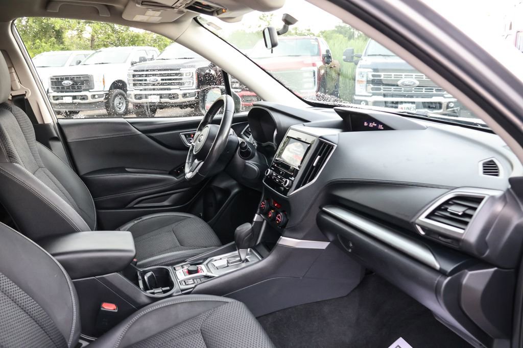 Used 2021 Subaru Forester Premium image 23