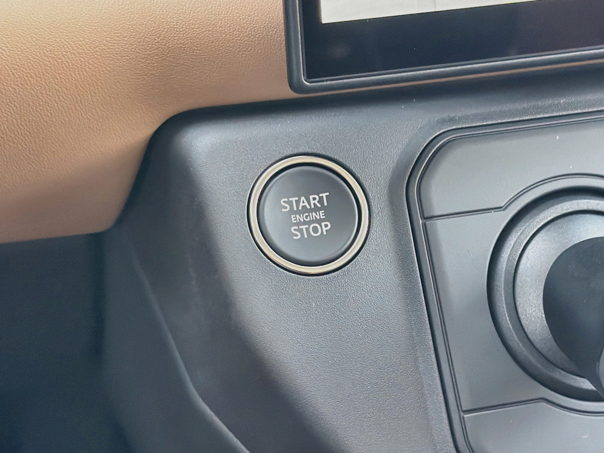 New 2026 Land Rover Defender 130 S AWD/4WD image 38