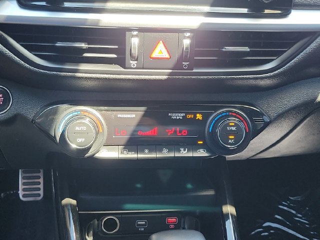 Used 2022 Kia Forte GT-Line w/ GT-Line Technology Package FWD image 13