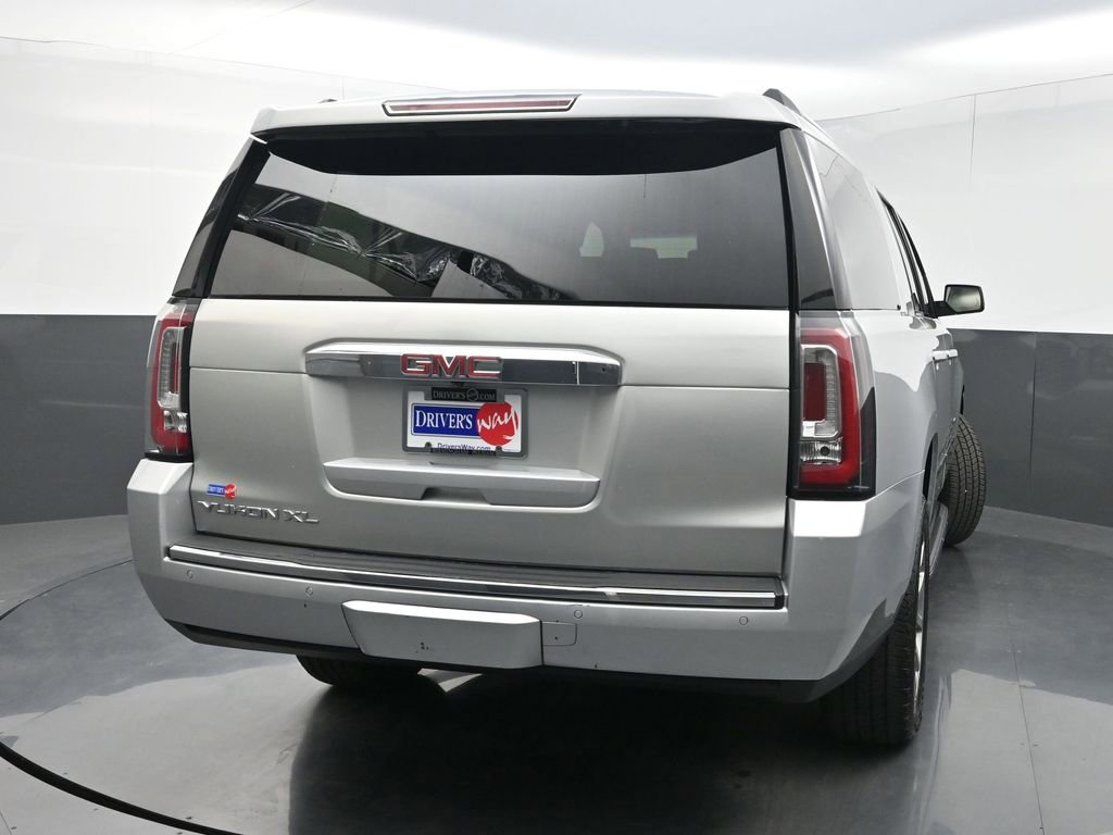 Used 2020 GMC Yukon XL Denali image 43