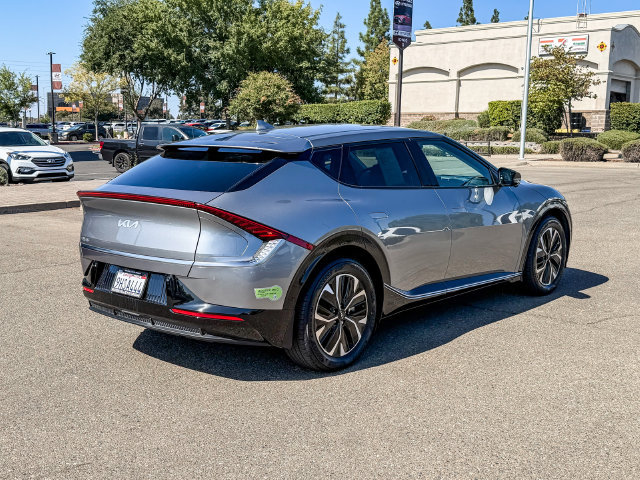 Used 2023 Kia EV6 Wind w/ Wind Technology Package AWD/4WD image 5