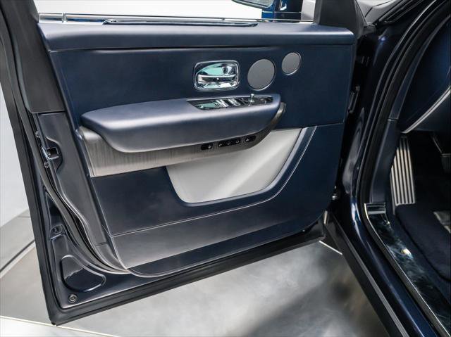 Used 2020 Rolls-Royce Cullinan image 35