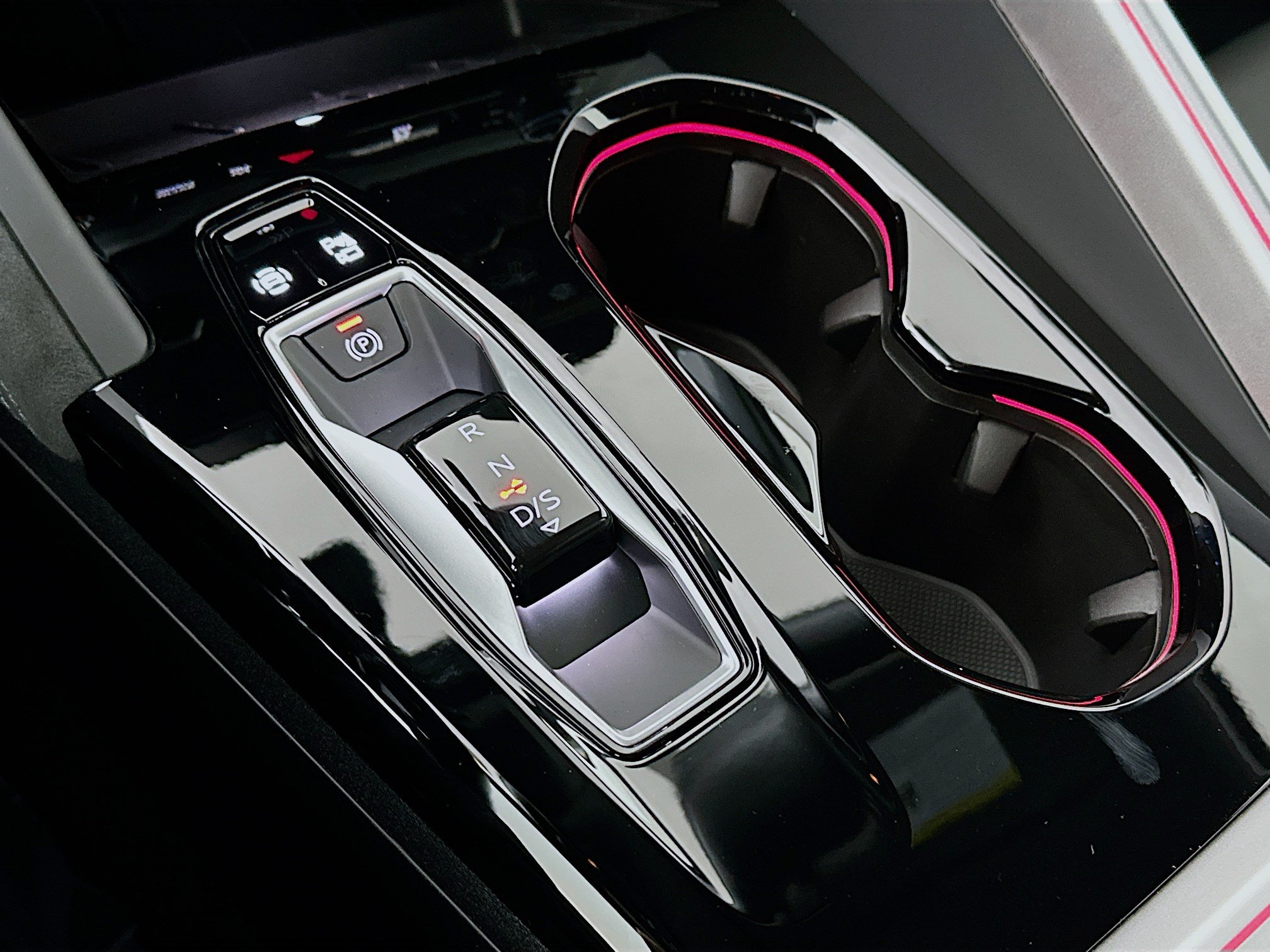 New 2026 Audi SQ5 Premium Plus AWD/4WD image 17
