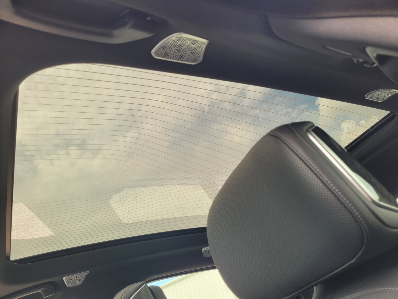 Used 2026 BMW 760i xDrive w/ Executive Package image 20