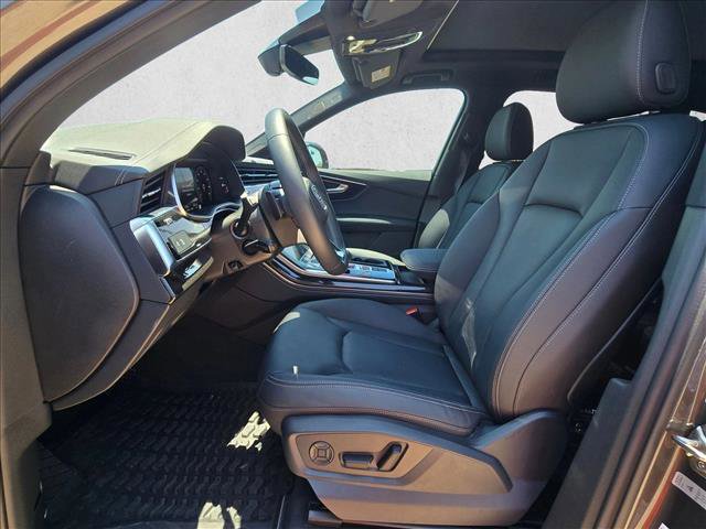 Used 2025 Audi Q7 3.0T Premium Plus AWD/4WD image 14