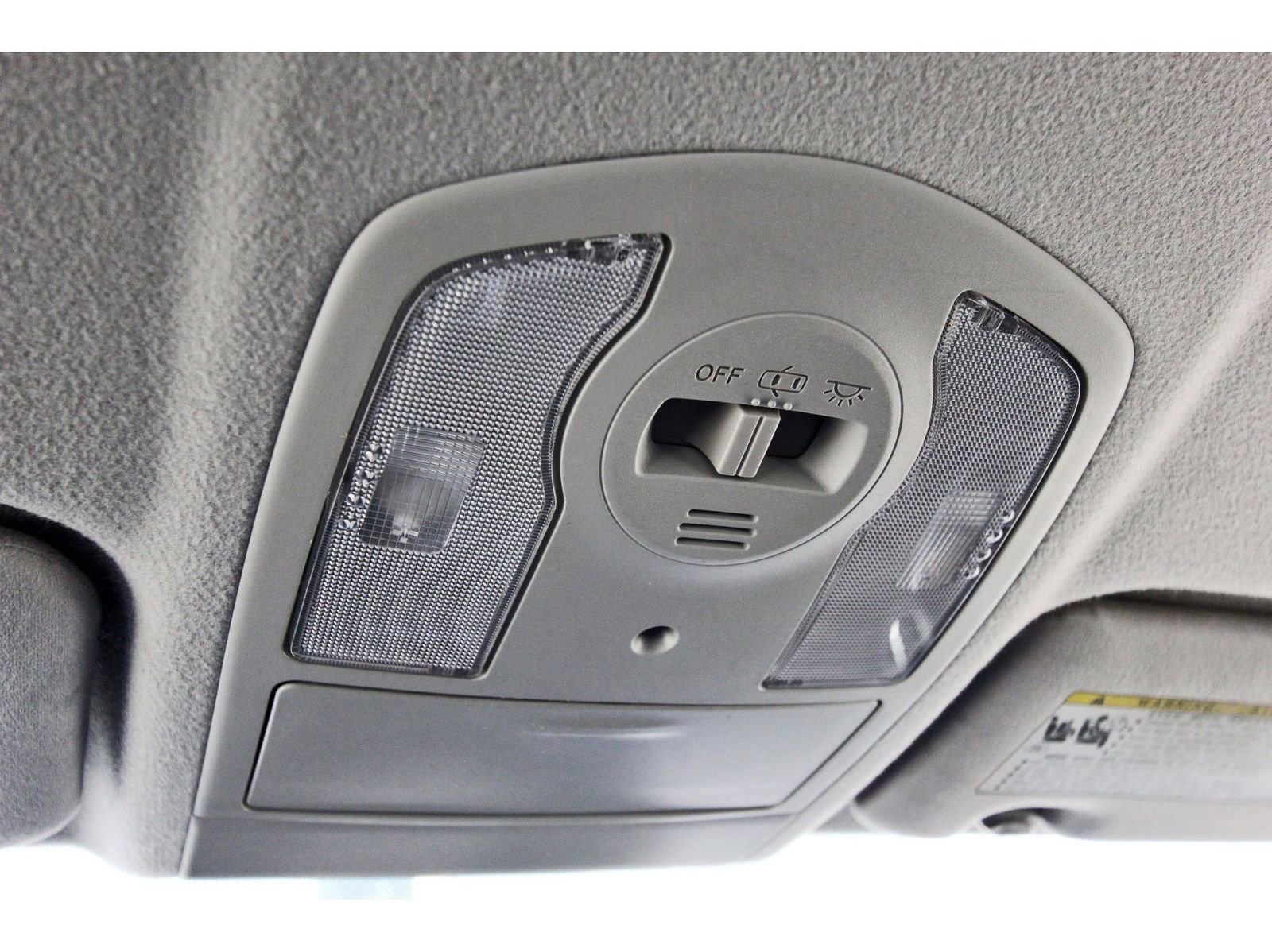 Used 2015 Toyota Prius Two image 23