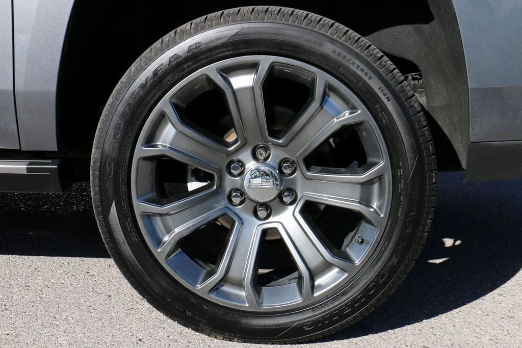 Used 2020 Cadillac Escalade ESV Premium Luxury image 8