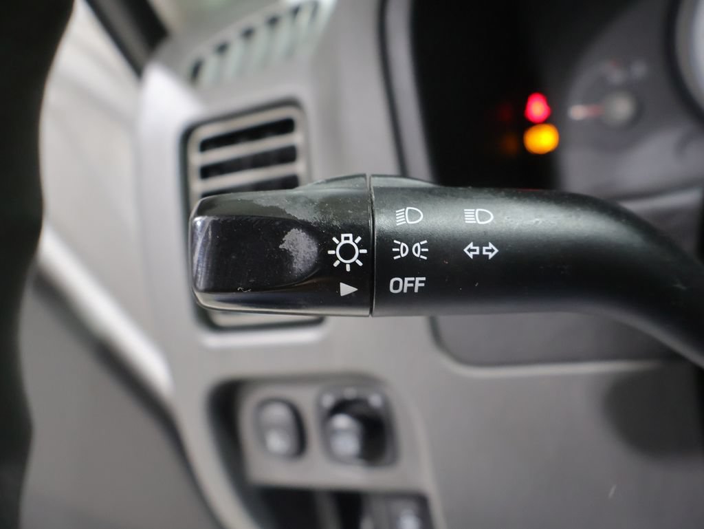 Used 2005 Ford Escape XLT AWD/4WD image 30