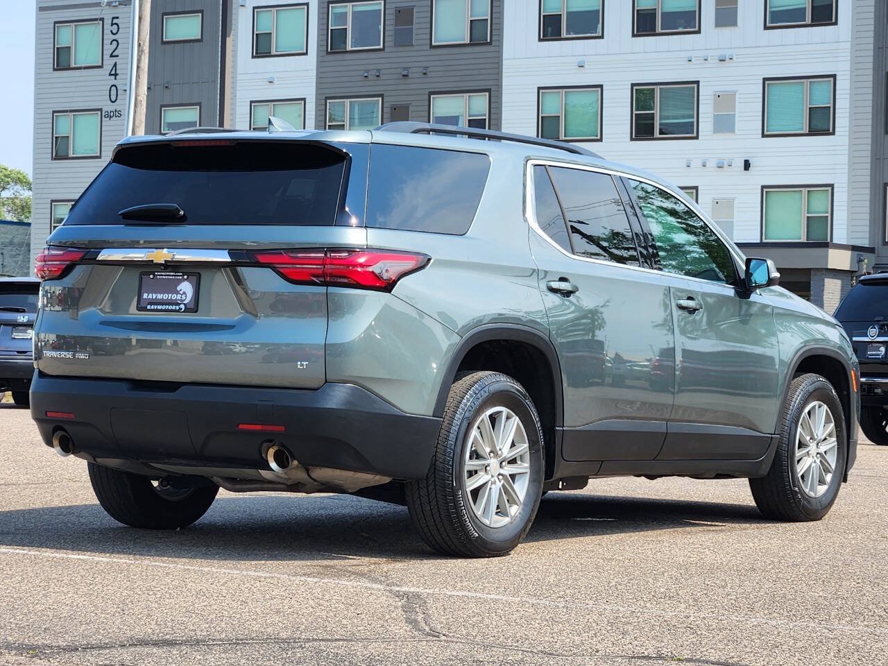 Used 2023 Chevrolet Traverse LT w/ LPO, Floor Liner Package AWD/4WD image 11
