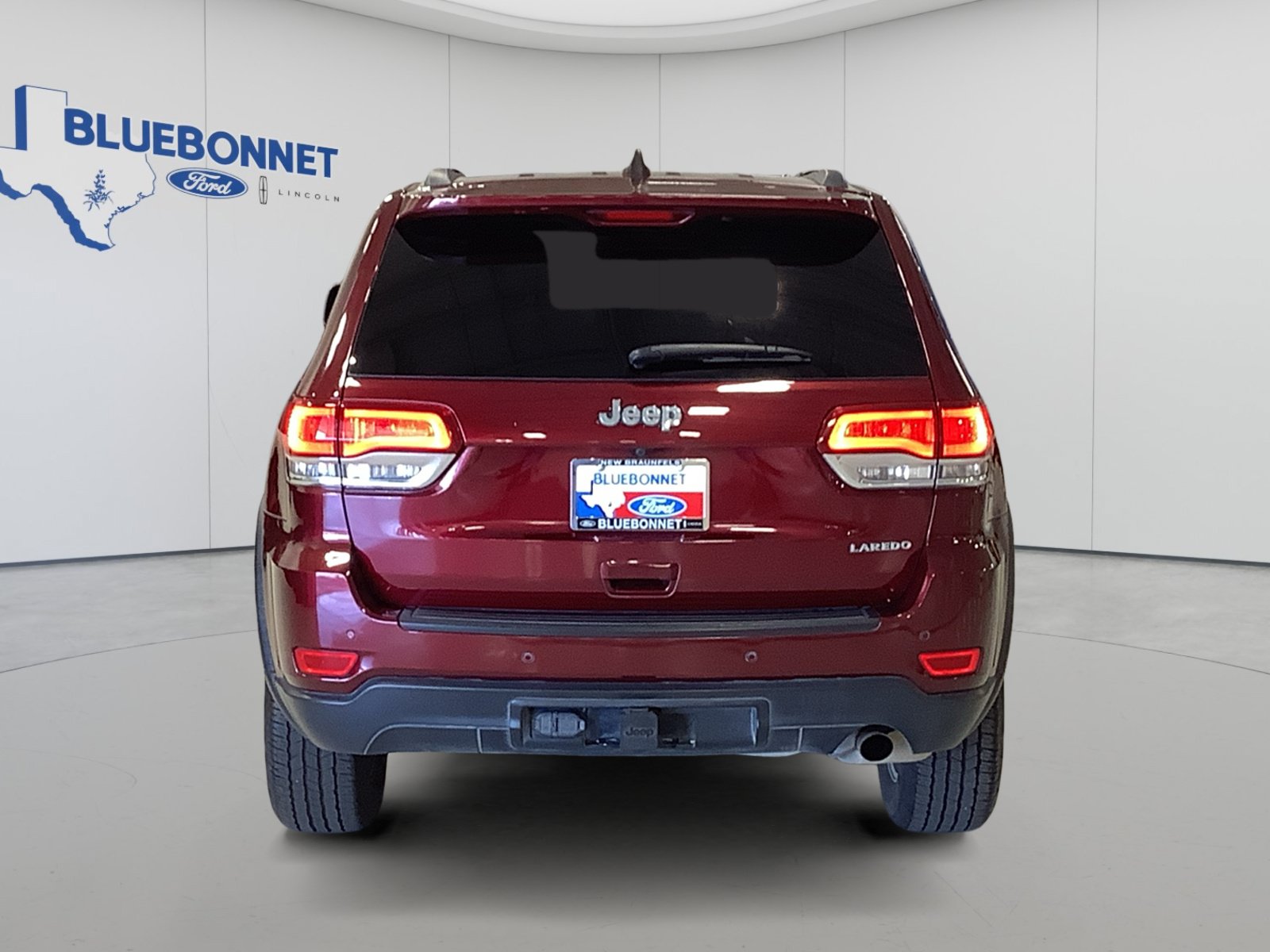 Used 2021 Jeep Grand Cherokee Laredo w/ Security & Convenience Group RWD image 6