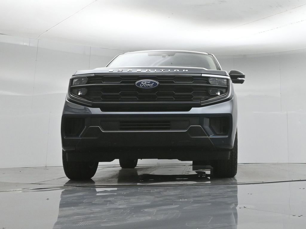 Used 2025 Ford Expedition Max Active AWD/4WD image 50
