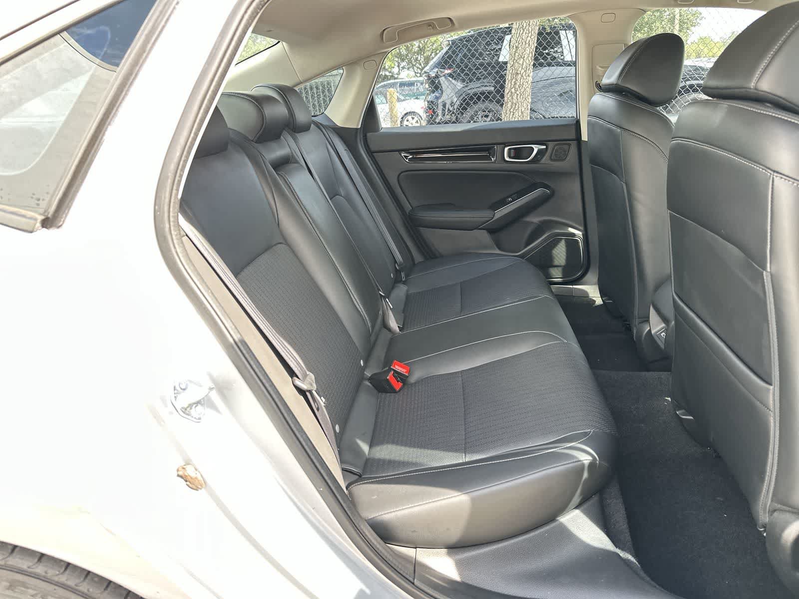 Used 2022 Honda Civic Touring image 18