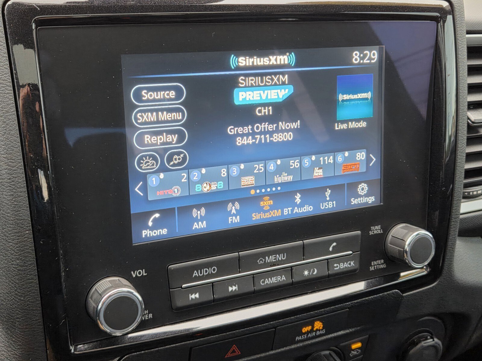 Used 2022 Nissan Frontier SV w/ SV Premium Package image 25