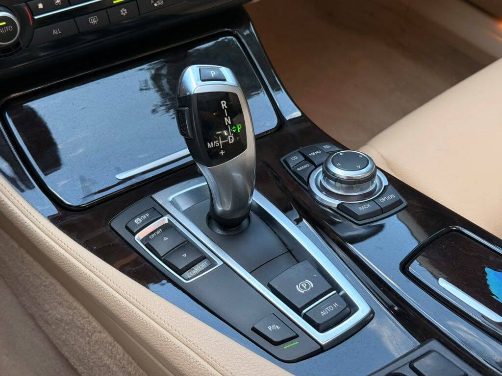 Used 2012 BMW 528i Sedan RWD image 20