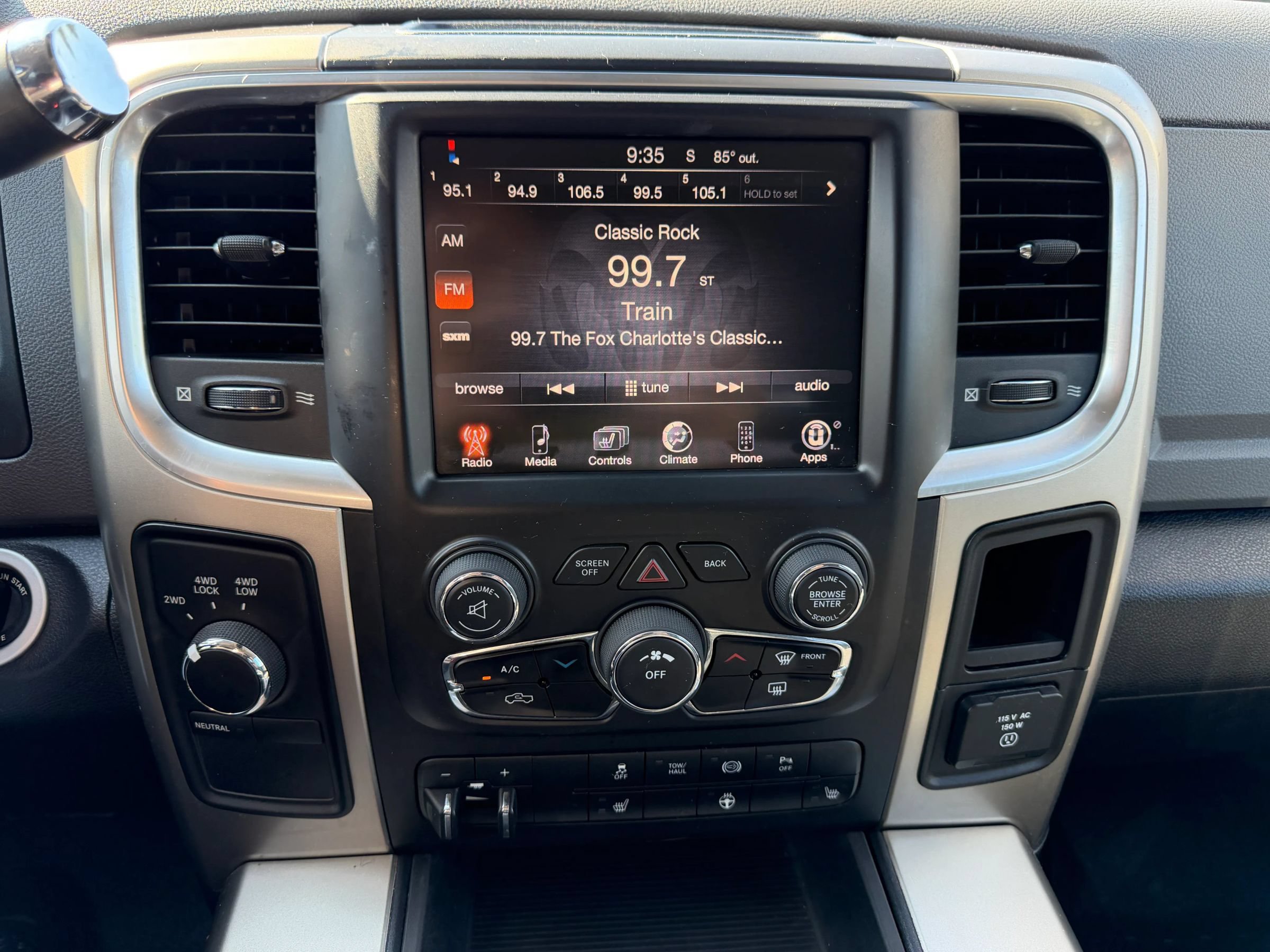 Used 2014 RAM 3500 Big Horn AWD/4WD image 25