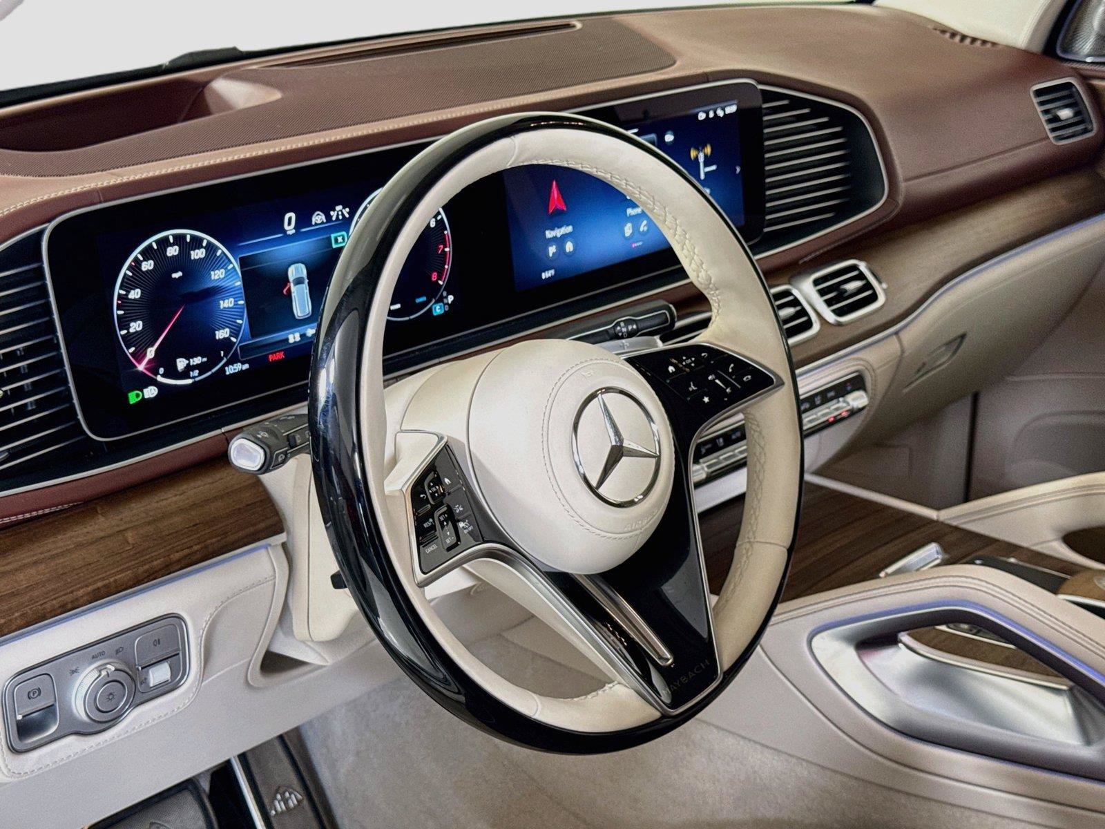 Used 2025 Mercedes-Benz Maybach GLS 600 4MATIC image 16