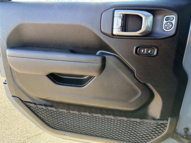 Used 2025 Jeep Wrangler Willys 4xe image 20