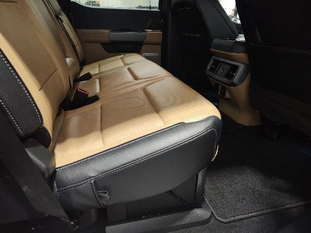 Used 2023 Ford F350 Lariat w/ Chrome Package AWD/4WD image 14