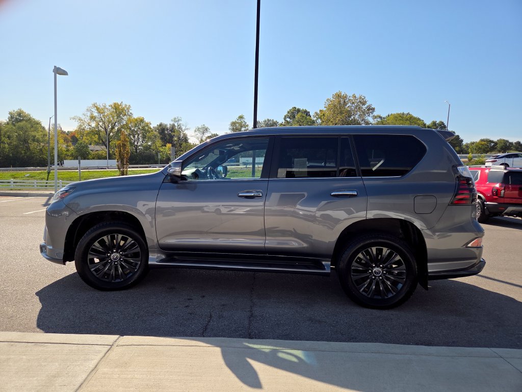 Used 2023 Lexus GX 460 Premium AWD/4WD image 24