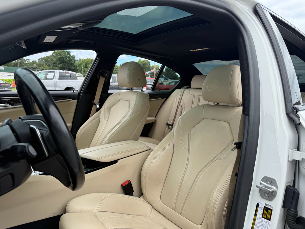 Used 2020 BMW 540i xDrive AWD/4WD image 18