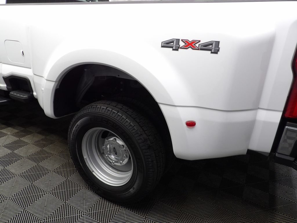 Used 2023 Ford F350 XL w/ 360-Degree Camera Package AWD/4WD image 44