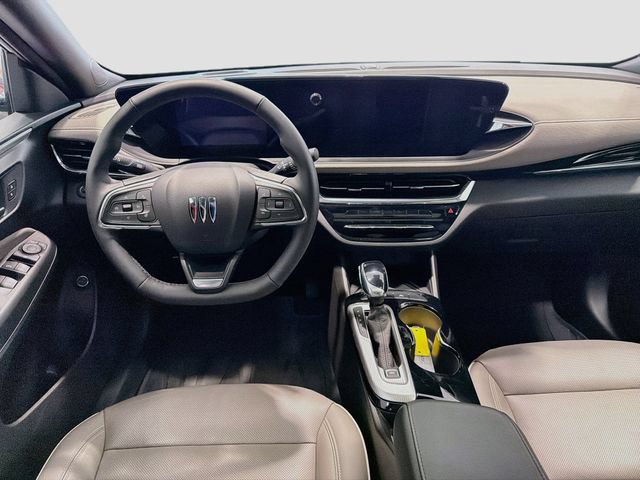 Used 2025 Buick Envista Avenir FWD image 19
