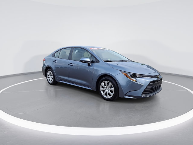 Certified 2026 Toyota Corolla LE FWD image 3