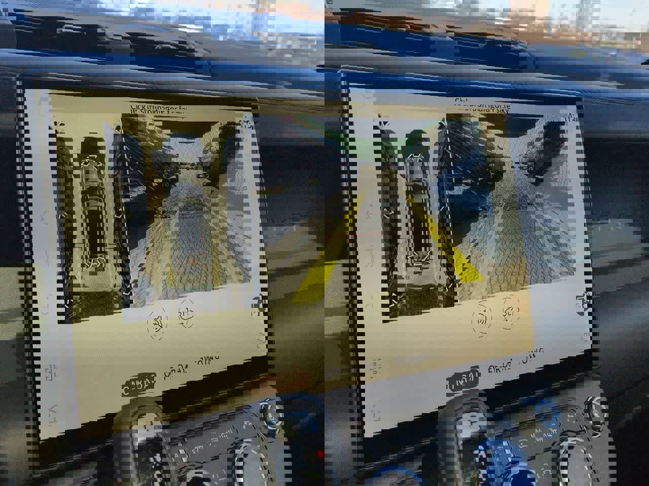 New 2026 Land Rover Defender 130 S image 31