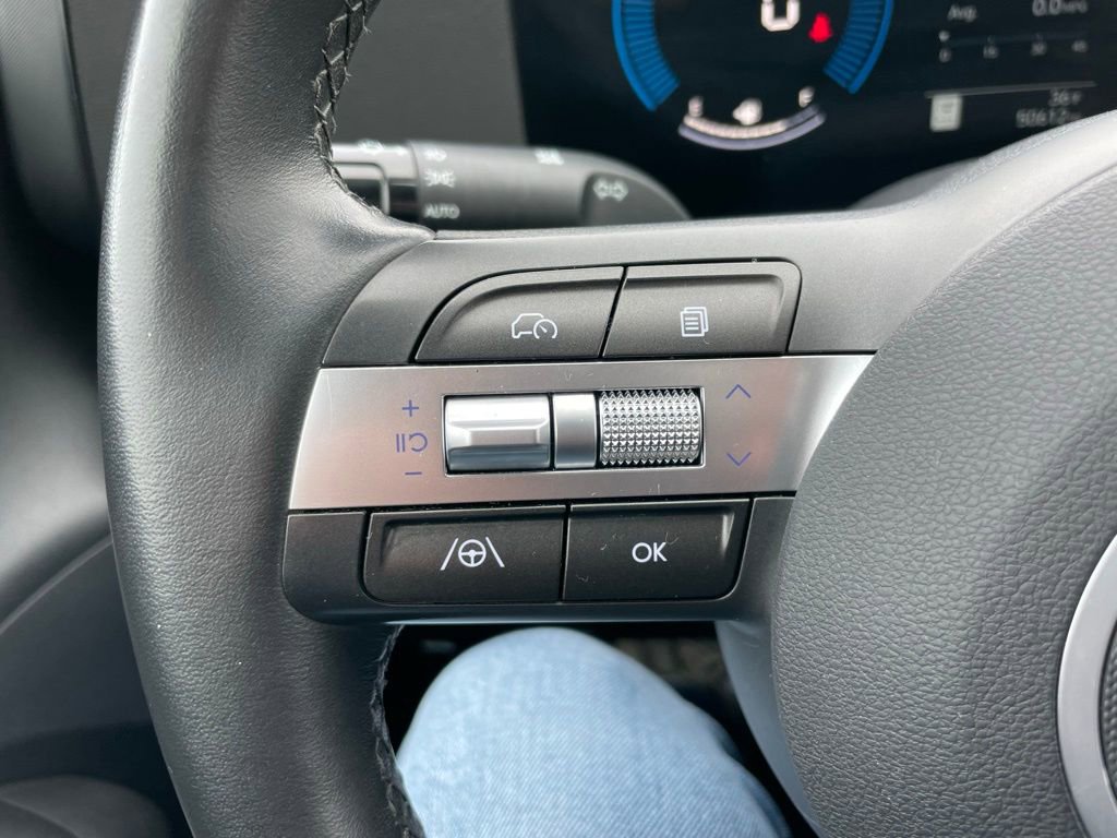 Used 2024 Hyundai Kona SEL image 21