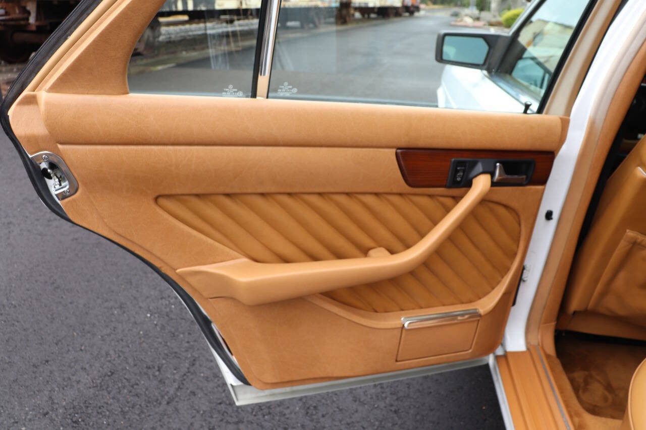 Used 1989 Mercedes-Benz 300 SE image 41
