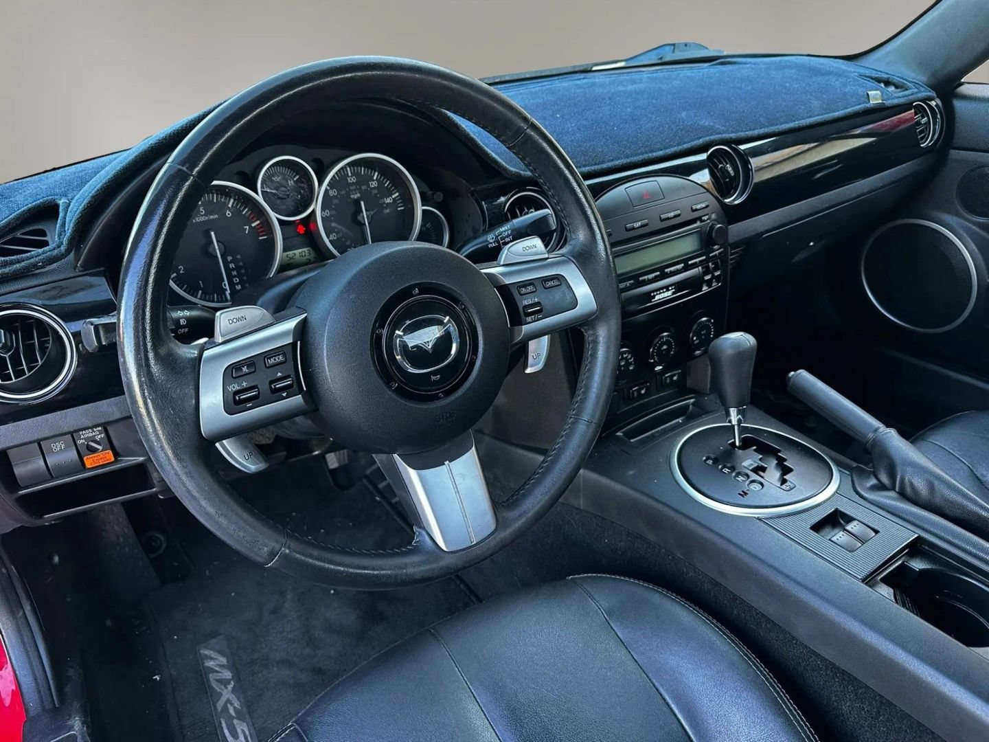Used 2008 MAZDA MX-5 Miata Grand Touring w/ Premium Pkg RWD image 14