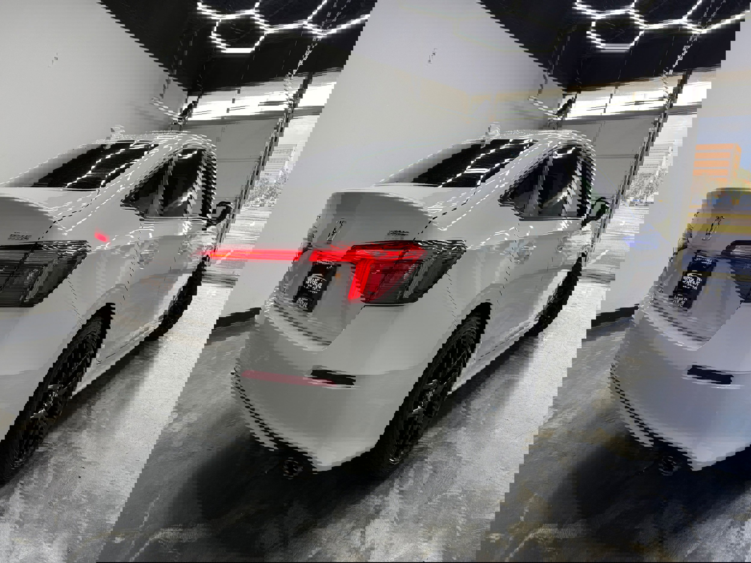 Used 2024 Honda Civic Sport image 4