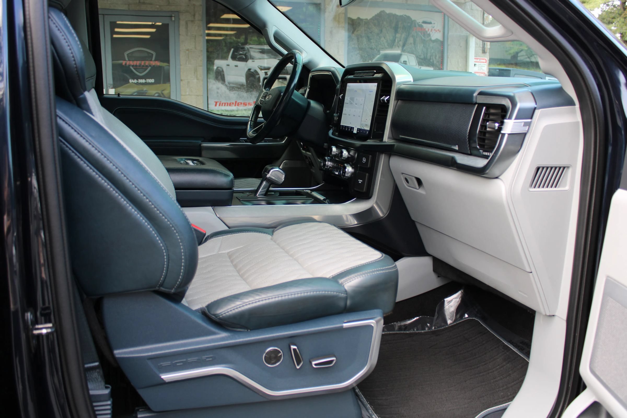 Used 2021 Ford F150 Limited AWD/4WD image 14