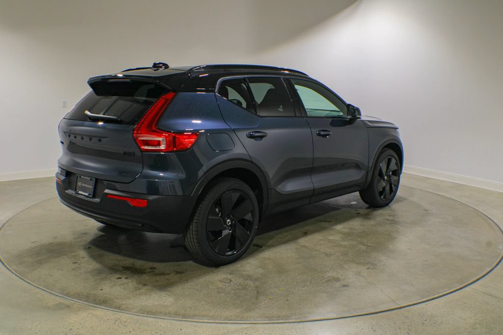 New 2026 Volvo XC40 B5 Ultra w/ Climate Package AWD/4WD image 5