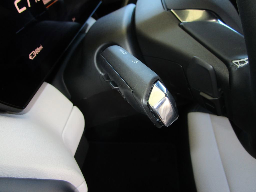 New 2026 Chevrolet Equinox EV LT w/ Convenience Package II image 22