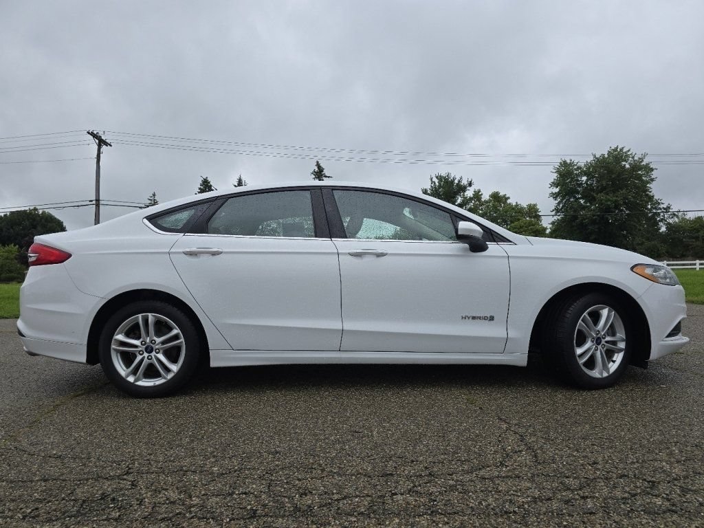Used 2018 Ford Fusion S FWD image 19