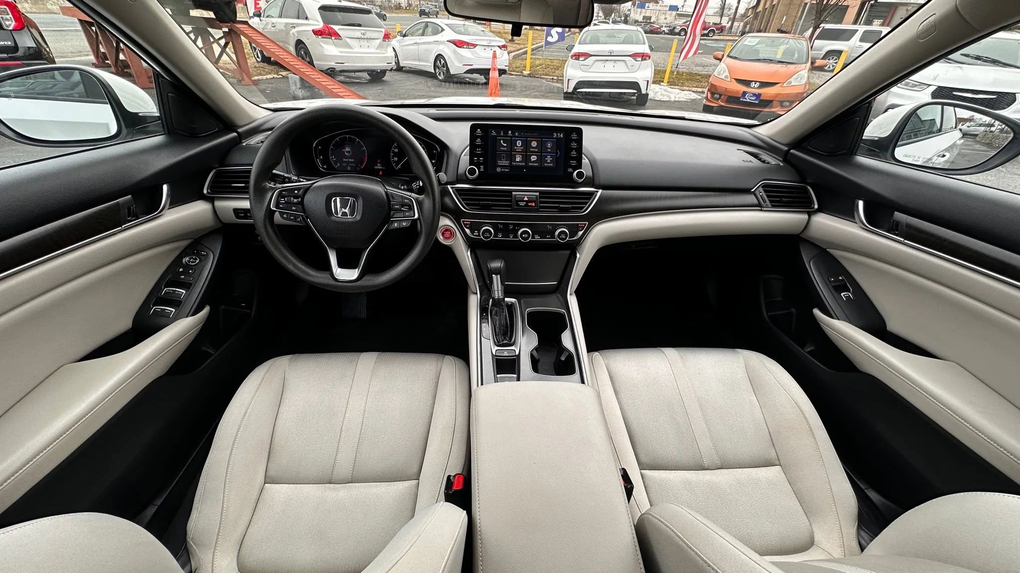 Used 2018 Honda Accord EX image 13