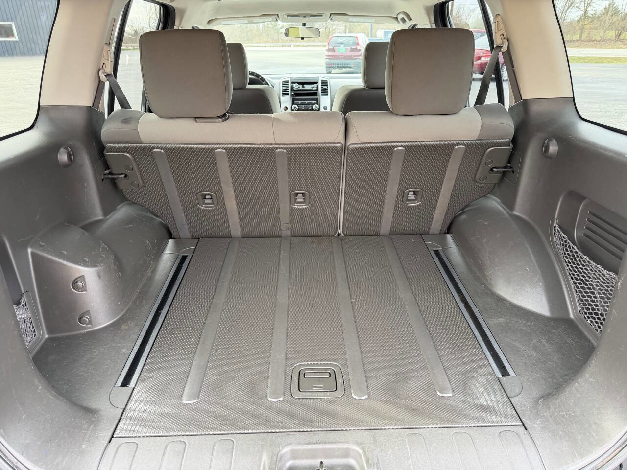 Used 2012 Nissan Xterra S w/ Value Package image 8