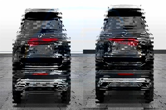 Certified 2025 Mercedes-Benz GLC 300 4MATIC image 8