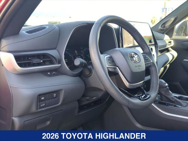Used 2026 Toyota Highlander XSE AWD/4WD image 12
