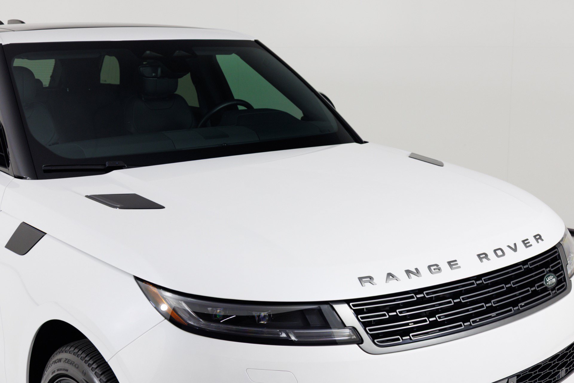Used 2024 Land Rover Range Rover Sport SE AWD/4WD image 66