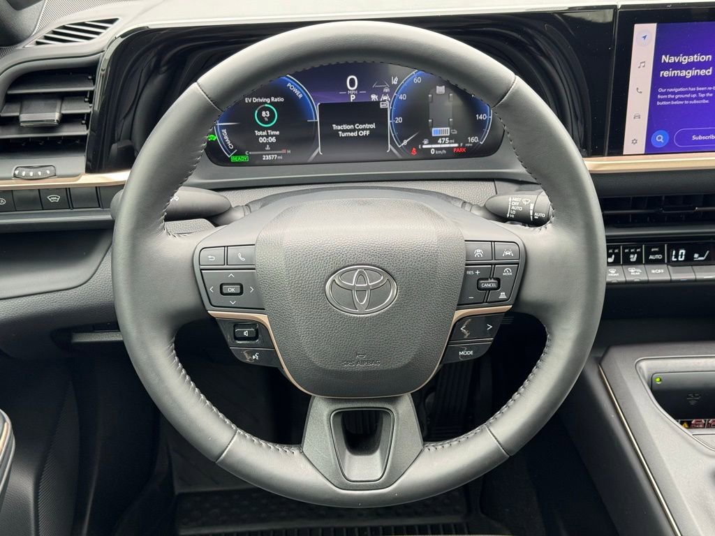 Used 2023 Toyota Crown Limited image 20