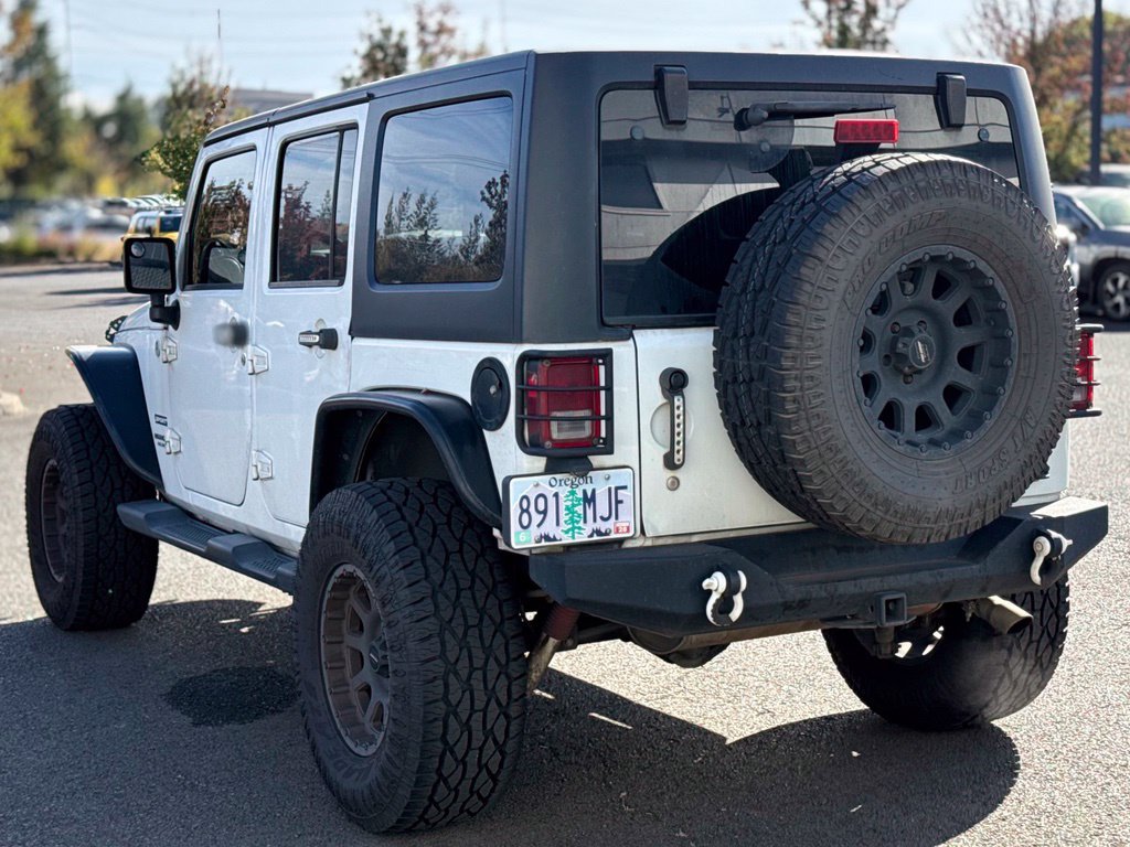 Used 2012 Jeep Wrangler Unlimited Sport AWD/4WD image 3