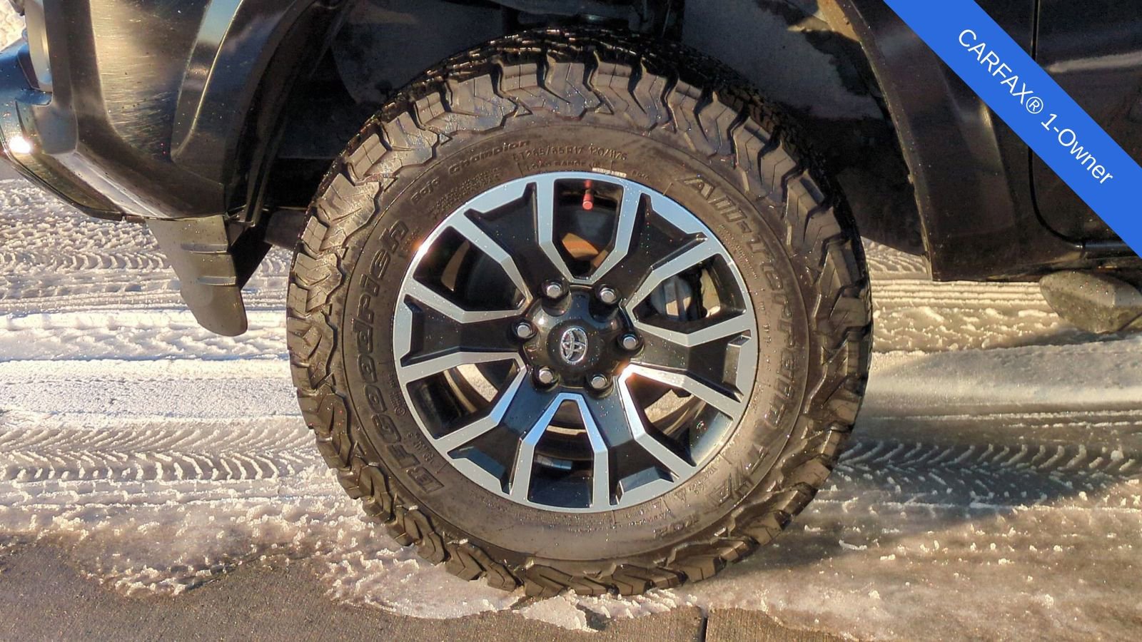 Used 2023 Toyota Tacoma TRD Sport image 12